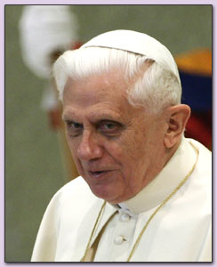 Paus: ‘Systematische aanval op gezin’