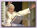 Paus Benedictus XVI tot de gelovigen in Madrid