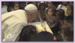 Paus viert 77e verjaardag