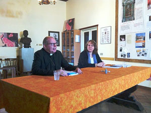 Kardinaal Wim Eijk gaf vrijdagmorgen 17 oktober 2014 in de Friezenkerk een persconferentie